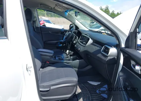 2016 Kia Sorento 3.3L Lx from USA, damaged, VIN 5XYPGDA58GG110410